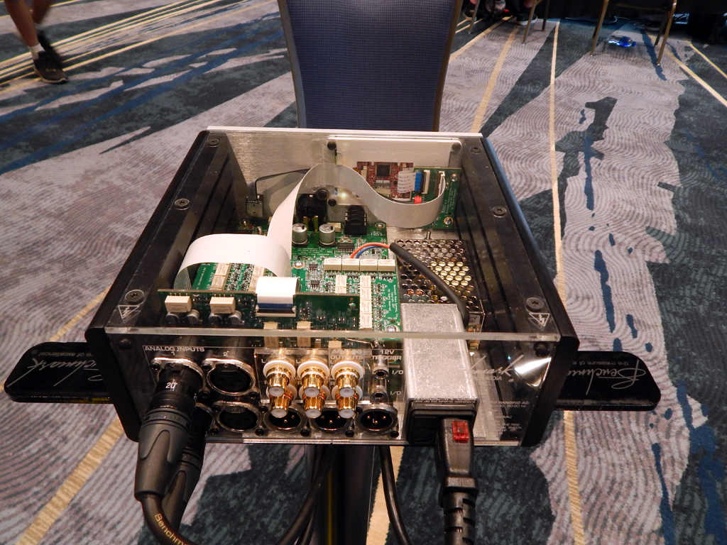 Benchmark HPA4 Headphone/Line Amplifier