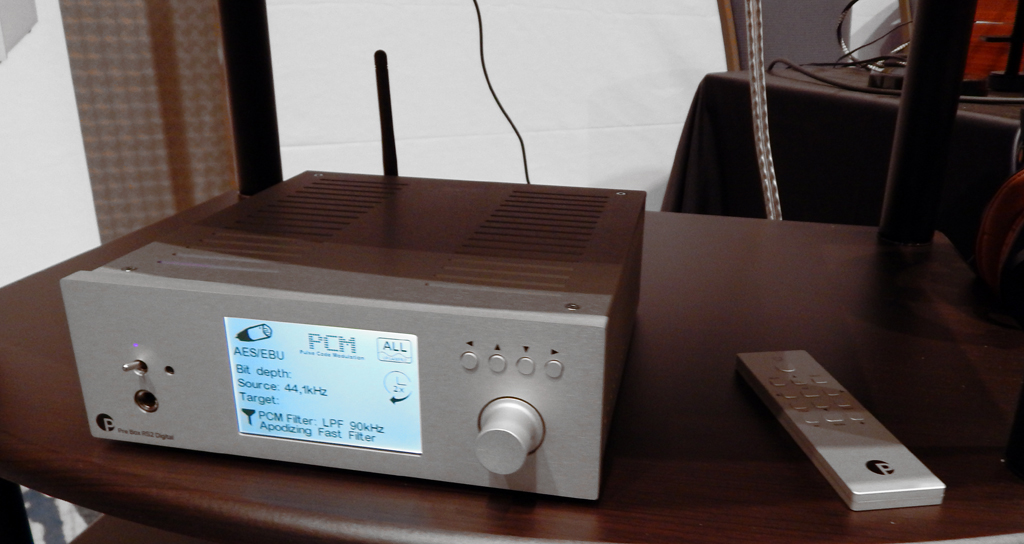 Pro-Ject Pre Box RS2 Digital DAC/Headphone Amplifier/Preamp